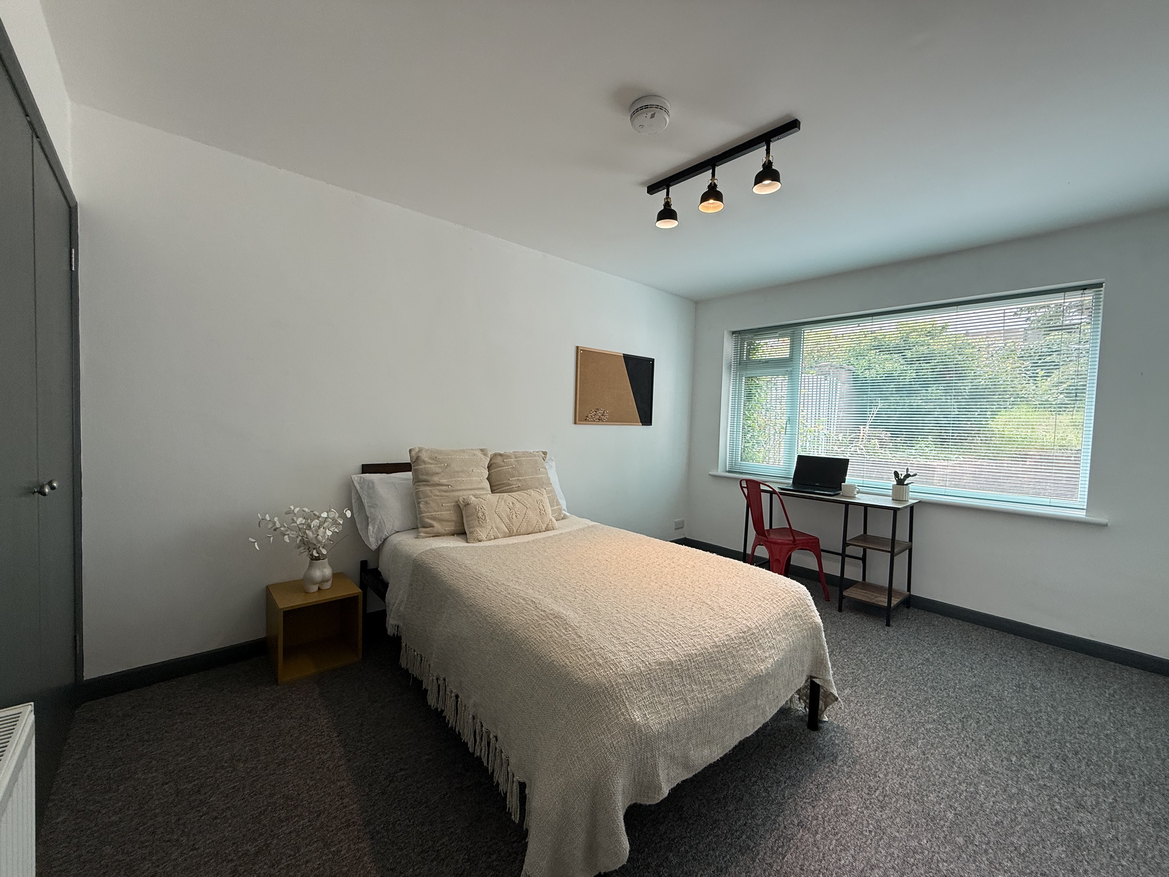 6 BED | JEVINGTON DRIVE – 26/27 STUDENT